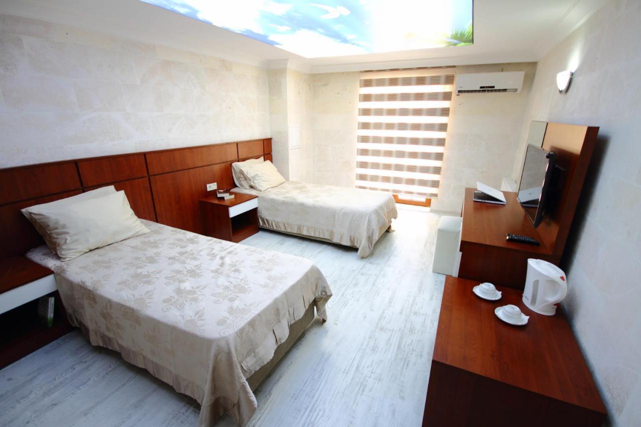 Istanbul Safir Hotel ภายนอก รูปภาพ