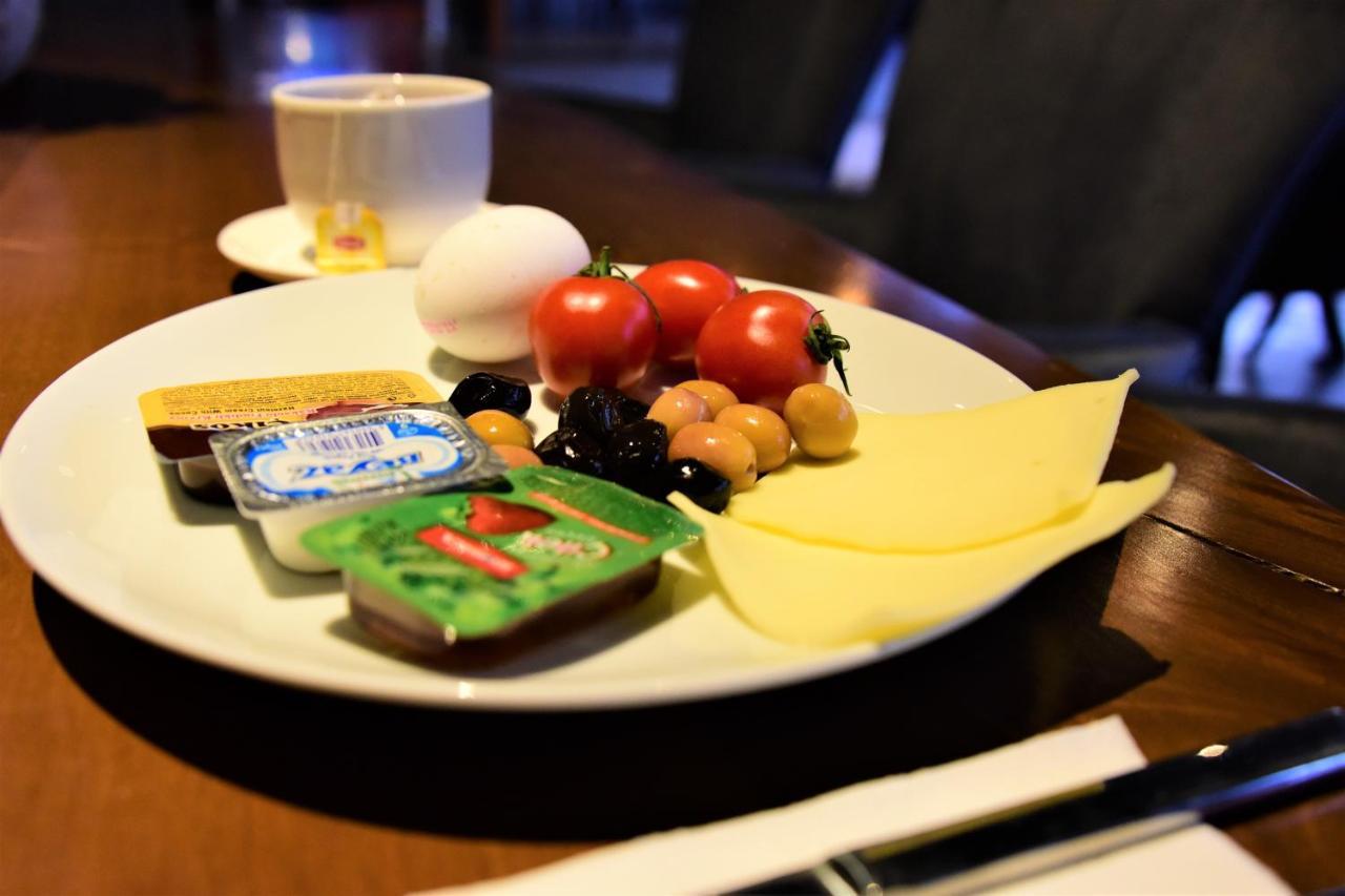 Istanbul Safir Hotel ภายนอก รูปภาพ